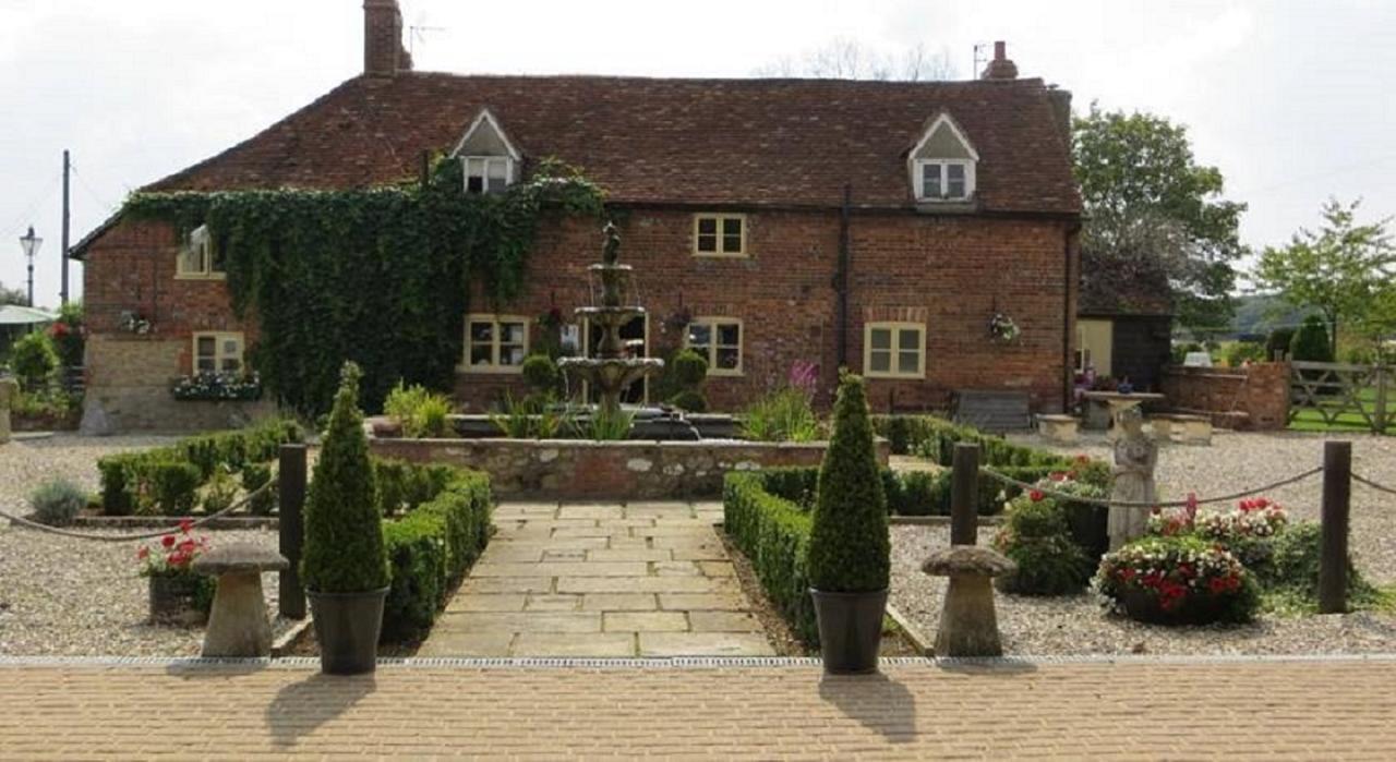 Villa Common Leys Farm Waterperry Esterno foto
