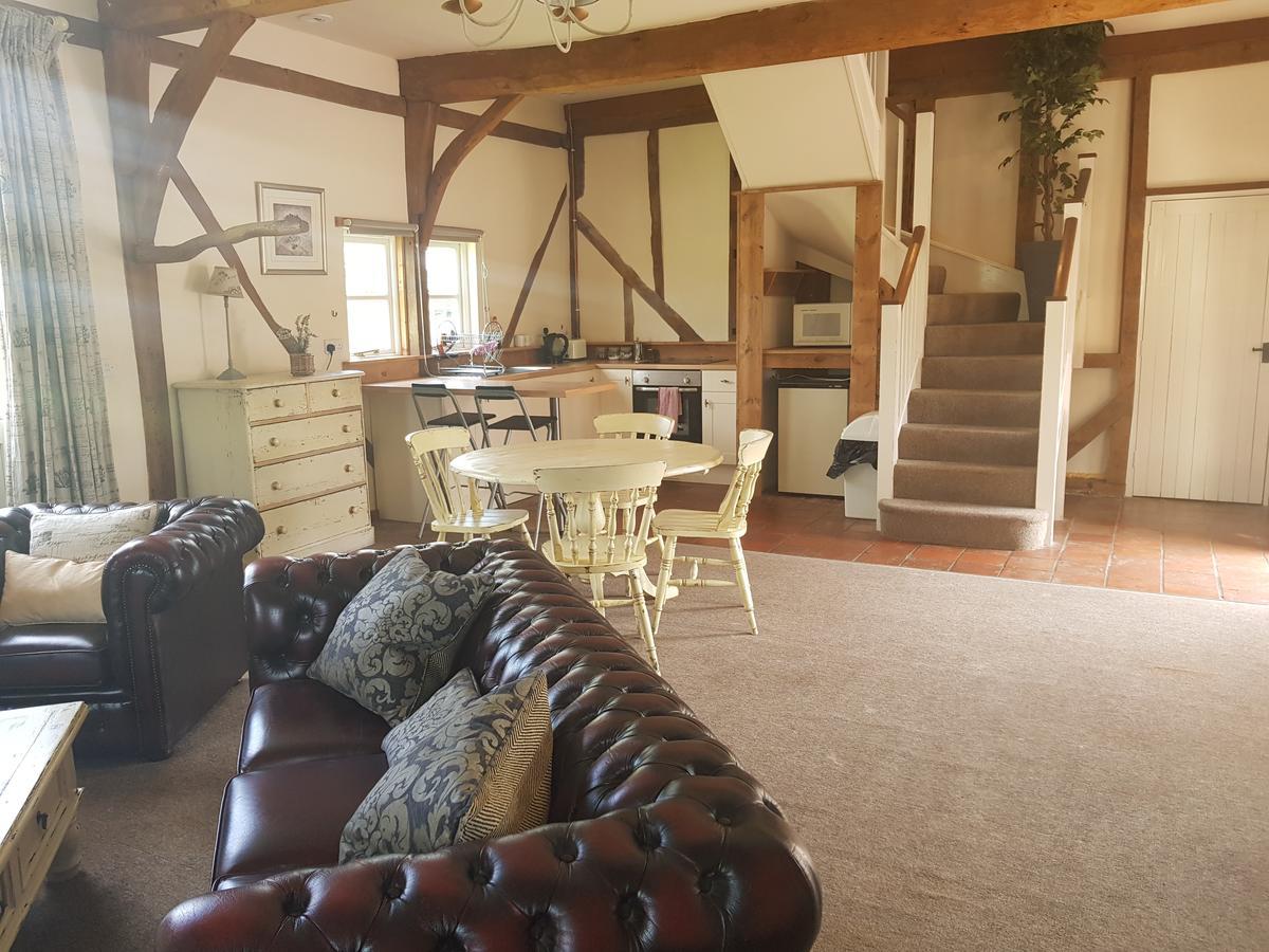 Villa Common Leys Farm Waterperry Esterno foto